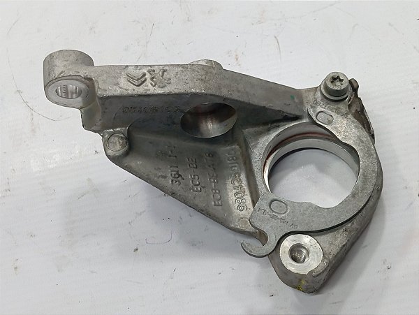 SUPORTE HOMOCINETICA LADO DIREITO PEUGEOT 2008 1.6 AT6 19A22