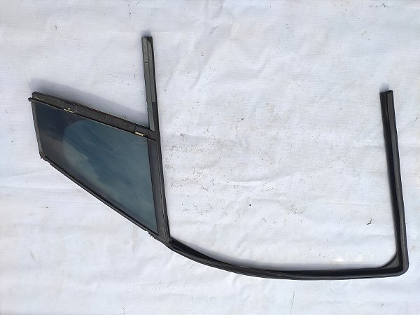 VIDRO VIGIA FIXO TRASEIRO ESQUERDO PEUGEOT 308 14 15 ORIG.