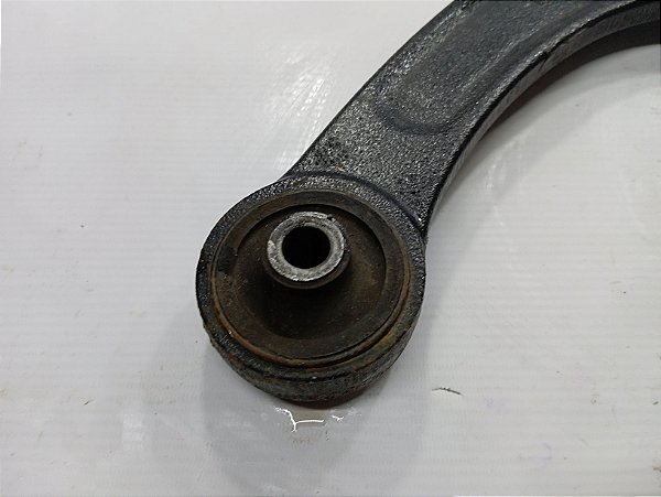 BALANÇA DIANTEIRA DIREITA PEUGEOT 408 11 12 2.0 AUT