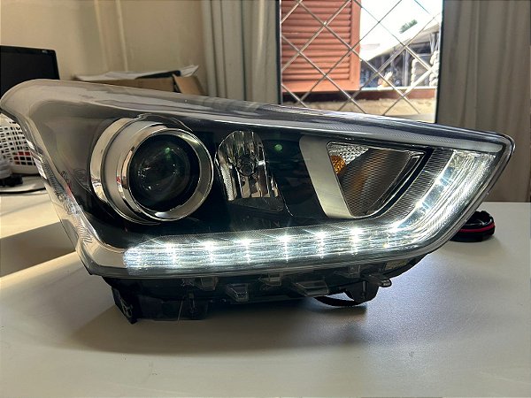 FAROL DIREITO LED DRL HYUNDAI CRETA PRESTIGE 18/19 IMPECAVEL