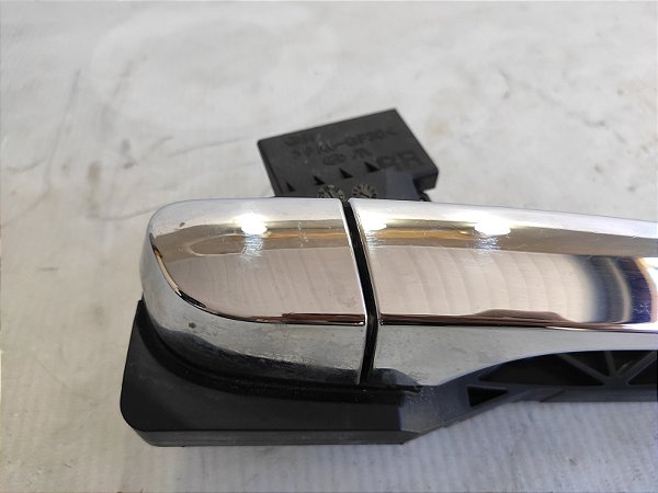 MAÇANETA EXTERNA TRASEIRA DIREITA HYUNDAI CRETA 2.0 18/19