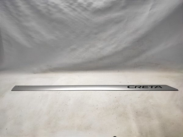 FRISO PORTA DIANTEIRA DIREITA HYUNDAI CRETA 2.0 18/19