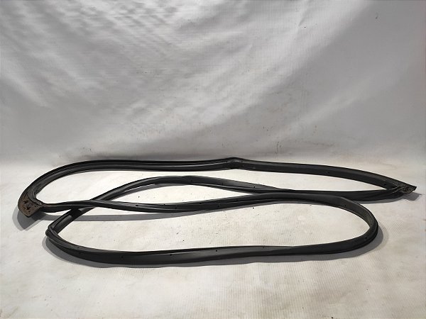 BORRACHA CONTORNO PORTA DIANTEIR ESQUERD HYUNDAI CRETA 18/19