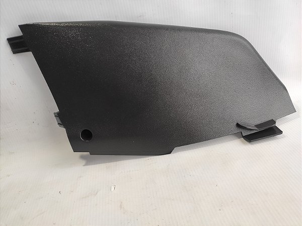 ACABAMENTO LADO ESQUERDO CONSOLE CENTRAL PEUGEOT 2008 18/19