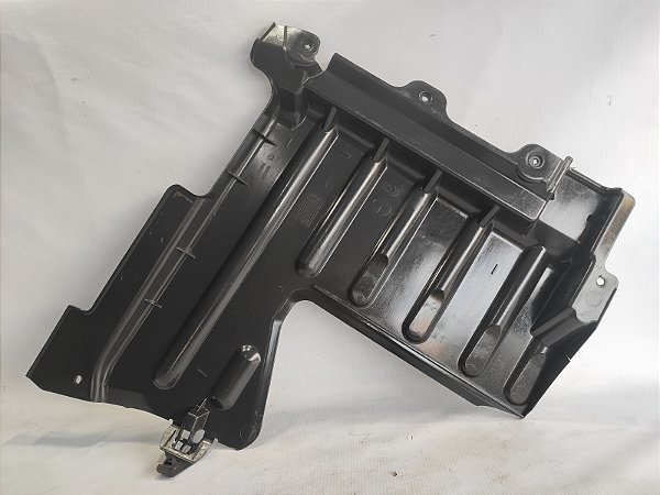 PROTETOR INFERIOR ASSOALHO TANQUE ESQUERD PEUGEOT 2008 18/19