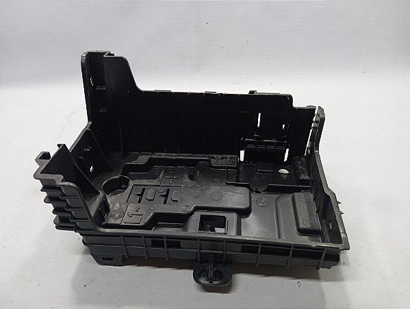 BASE SUPORTE BATERIA PEUGEOT 2008 1.6 16V AT6 2019-20