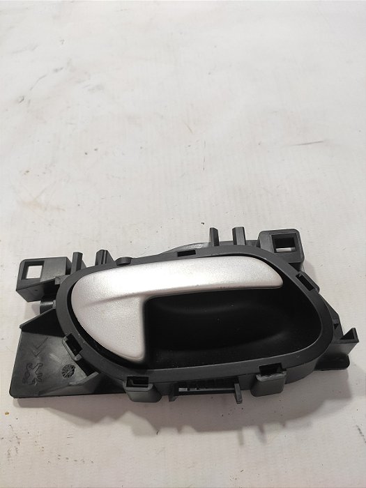 MAÇANETA INTERNA DIANTEIRA DIREITA PEUGEOT 2008 18/19