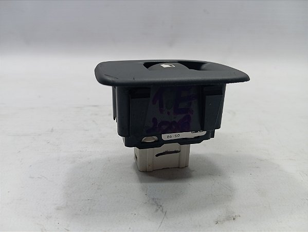 BOTAO COMANDO VIDRO TRASEIRO ESQUERDO PEUGEOT 2008 19-20