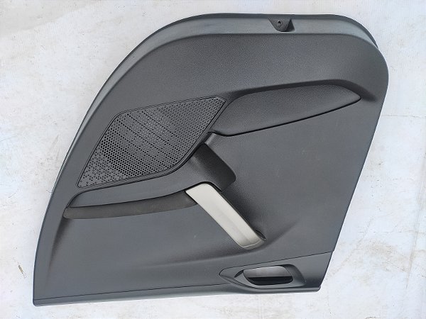 FORRO LATERAL PORTA TRASEIRA DIREITA PEUGEOT 2008 18/19