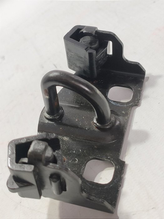 TRINCO TRANCA BATENTE TAMPA TRASEIRA PEUGEOT 2008 18/19