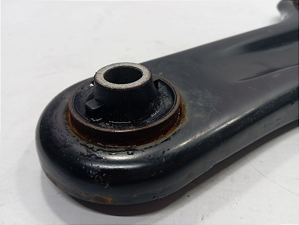 BALANÇA BANDEJA LADO DIREITO PEUGEOT 2008 1.6 16V AT6 19-20