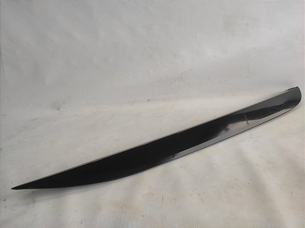 FRISO PORTA LADO DIREITO COM MARCAS PEUGEOT 2008 18/19