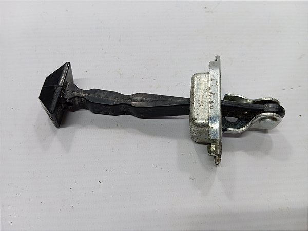 LIMITADOR PORTA TRASEIRA DIRETA NISSAN VERSA 2018