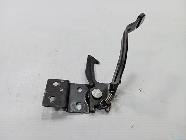 TRAVA TRANCA TRINCO DO CAPO NISSAN VERSA 2018