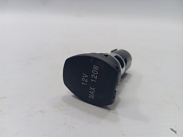 TOMADA PLUG 12V CARREGADOR NISSAN VERSA 2018