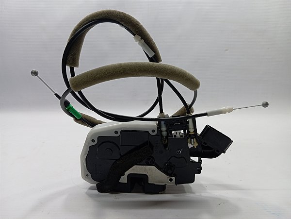 FECHADURA ELETRICA PORTA TRASEIRA ESQUERDA NISSAN VERSA 2018