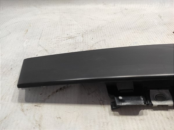 ACABAMENT EXTERNO COLUNA PORTA DIANT ESQ PEUGEOT 208 19/20