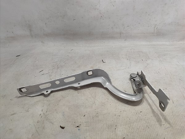 DOBRADIÇA BRAÇO CAPO LADO DIREITO PEUGEOT 208 19/20