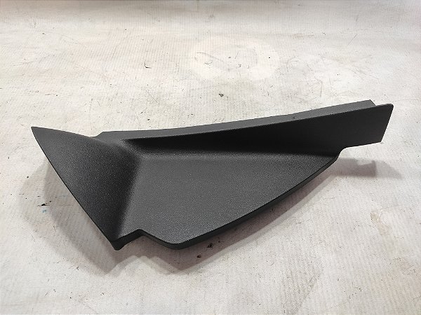 ACABAMENTO LATERAL PAINEL DIREITO PEUGEOT 208 1.6 16V 19/20