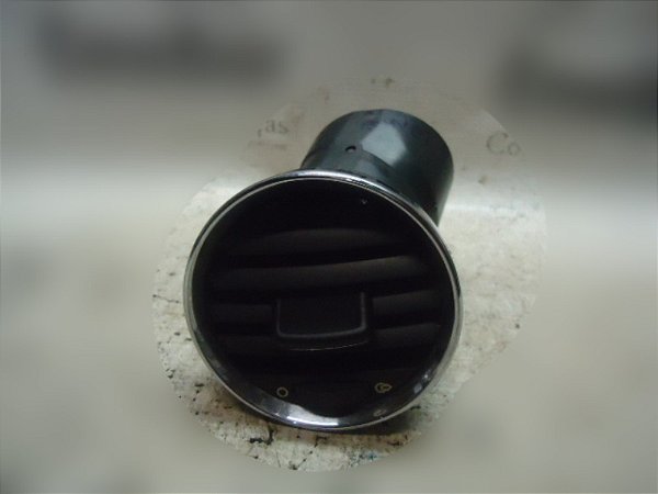 Difusor De Ar Esquerdo Peugeot 408 2012