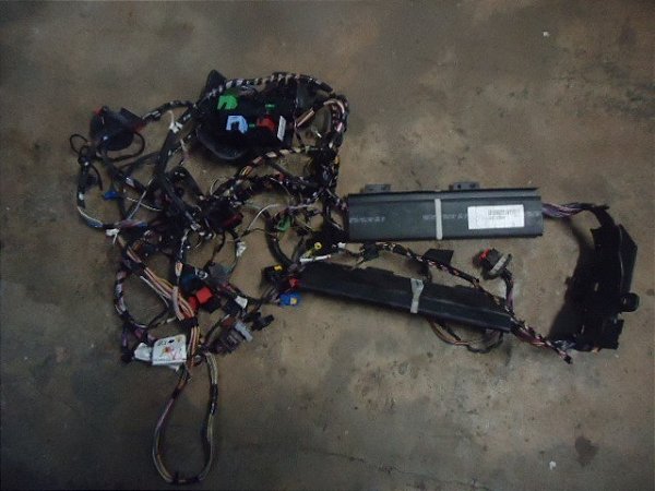 Chicote Debaixo Do Carpet Tapete Peugeot 2008 2017 1.6 Aut