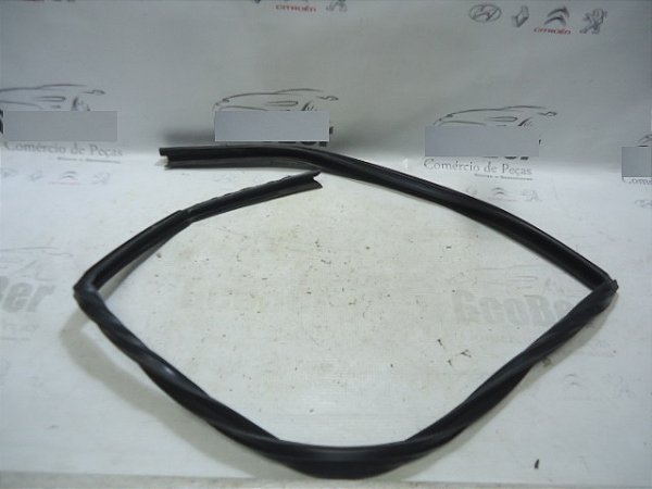 Borracha Contorno Vidro Tras Dir New Fiesta 14/15 Hatch