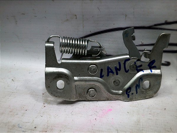 Fechadura Trinco Tampa Traseira Mitsubishi Lancer 2.0 19/20