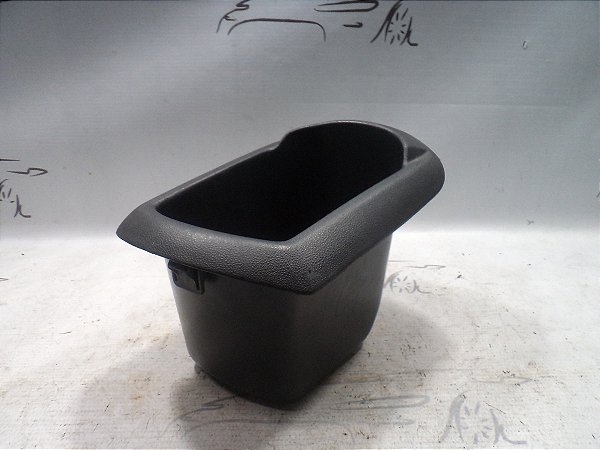 Porta Treco Do Console Central Citroen C3 13 A 16 Original