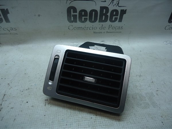 Difusor De Ar Lado Direito Peugeot 307
