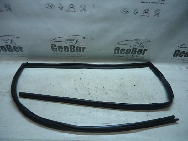 Borracha Contorno Vidro Traseiro Direito L200 Triton 12/13