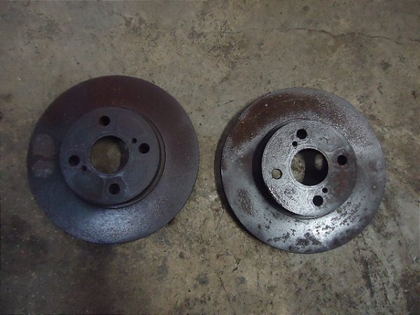 Par De Disco De Freio Dianteiro Toyota Etios 1.3 14/14