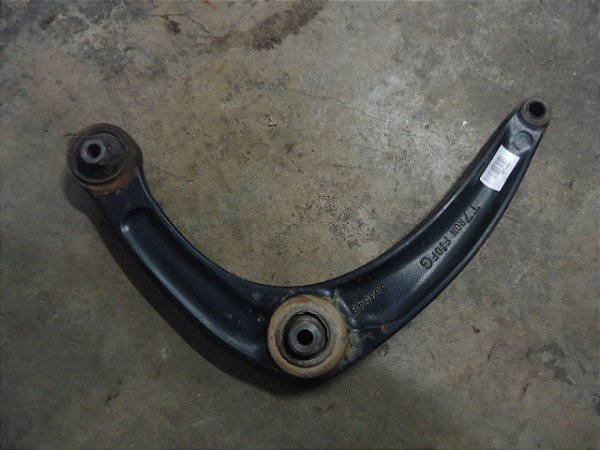Balança Bandeja Dianteira Esquerda Peugeot 308 2014 1.6