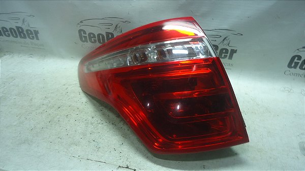 Lanterna Traseira Direita Citroen C4 Picasso 13/14