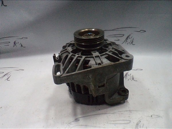 Alternador 231007440r Sandero 14/15 1.0 16v