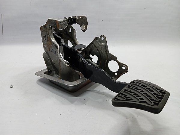 PEDAL DE FREIO NISSAN VERSA 1.6 AUTOMATICO 2018/19