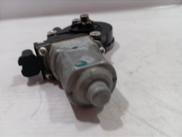 MOTOR VIDRO ELETRICO TRASEIRO ESQUERDO NISSAN VERSA 18/19