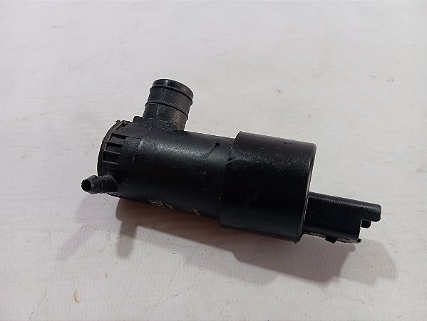 MOTOR ESGUICHO AGUA PARABRISA NISSAN VERSA 18/19