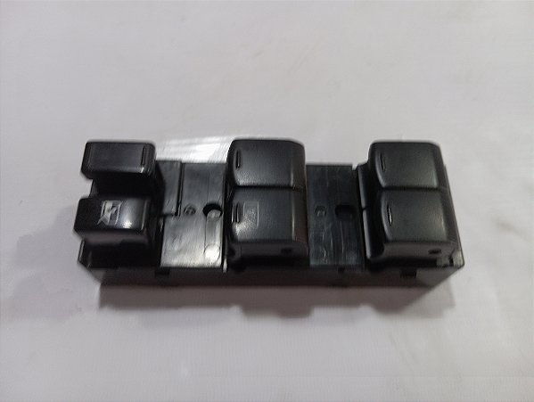 BOTAO COMANDO VIDRO DIANTEIRO ESQUERDO NISSAN VERSA 18/19