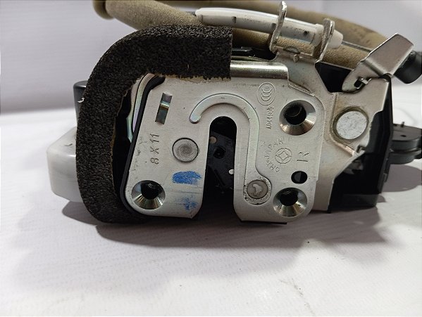 FECHADURA ELETRICA PORTA DIANTEIR DIREITA NISSAN VERSA 18/19