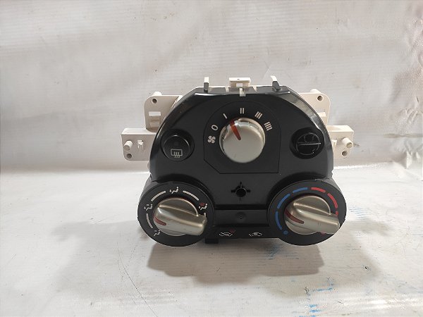 COMANDO AR CONDICIONADO PAINEL ANALOGICO NISSAN MARCH 2019