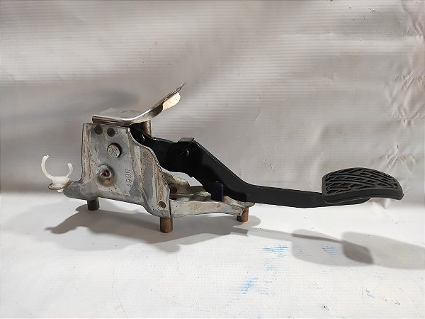 PEDAL DA EMBREAGEM NISSAN MARCH 1.6 2019