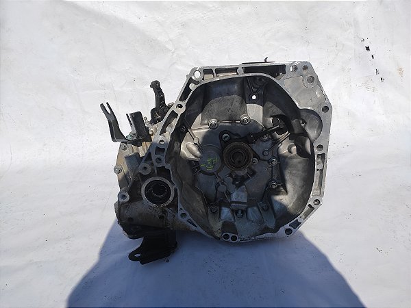 CAIXA CAMBIO MANUAL NISSAN MARCH VERSA 1.6 320103705R JH3