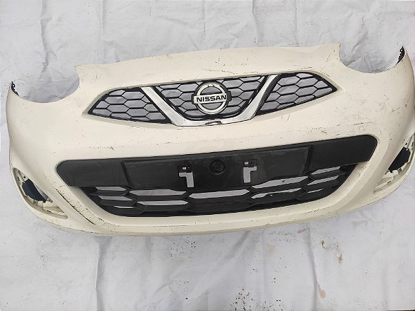 LAMINA PARACHOQUE DIANTEIRO NISSAN MARCH 2018 2019 ORIGINAL