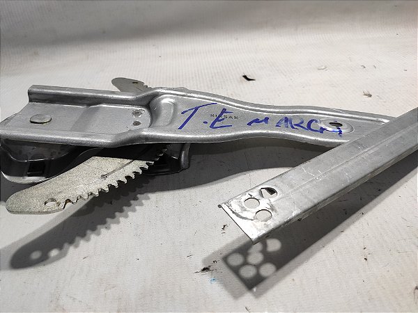 MAQUINA VIDRO ELETRICO TRASEIRA ESQUERDA NISSAN MARCH 2019