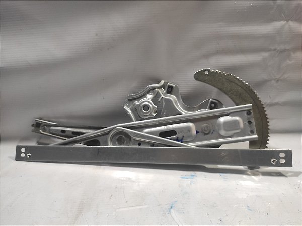 MAQUINA VIDRO DIANTEIRO DIREITO NISSAN MARCH 1.6 2019