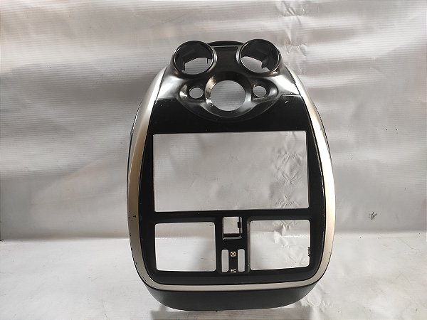 MOLDURA MULTIMIDIA AR CONDICIONADO NISSAN MARCH 2019