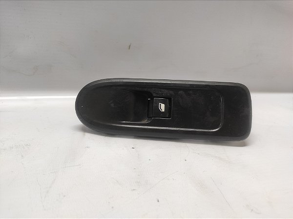 BOTAO COMANDO VIDRO DIANTEIRO DIREITO CITROEN C3 1.5 2015