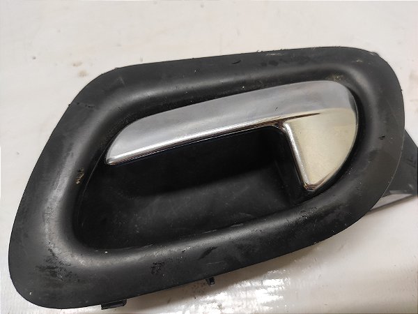 MAÇANETA INTERNA TRASEIRA ESQ MOLDURA C3 AIRCROSS 15 16 17