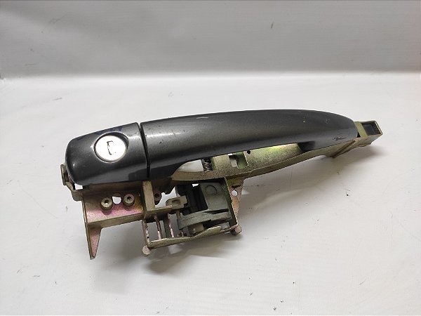 MAÇANETA EXTERNA PUXADOR  DIANT. ESQ. C3 AIRCROSS 15 16 17