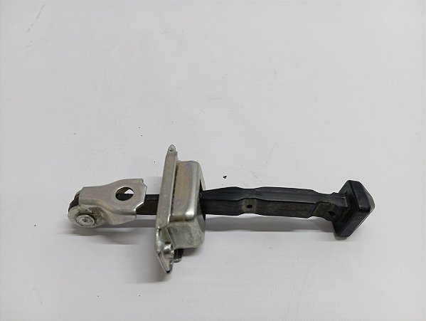 LIMITADOR PORTA TRASEIRA ESQUERDA NISSAN KICKS 21/22